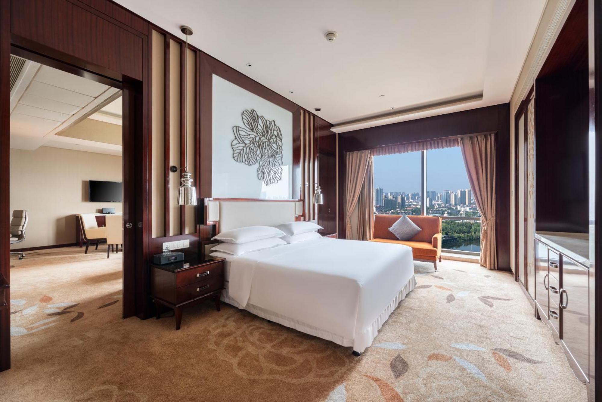 Sheraton Changde Wuling Hotel Exterior photo