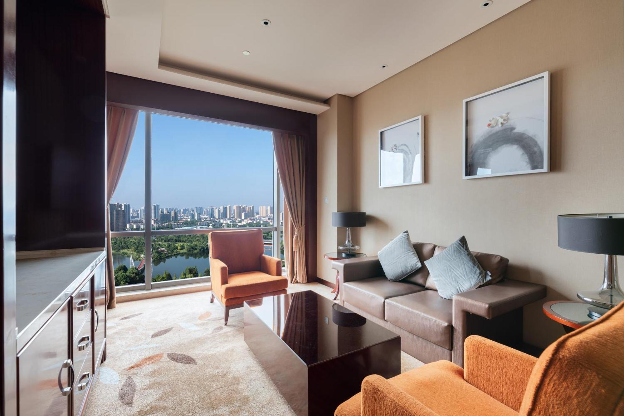 Sheraton Changde Wuling Hotel Exterior photo