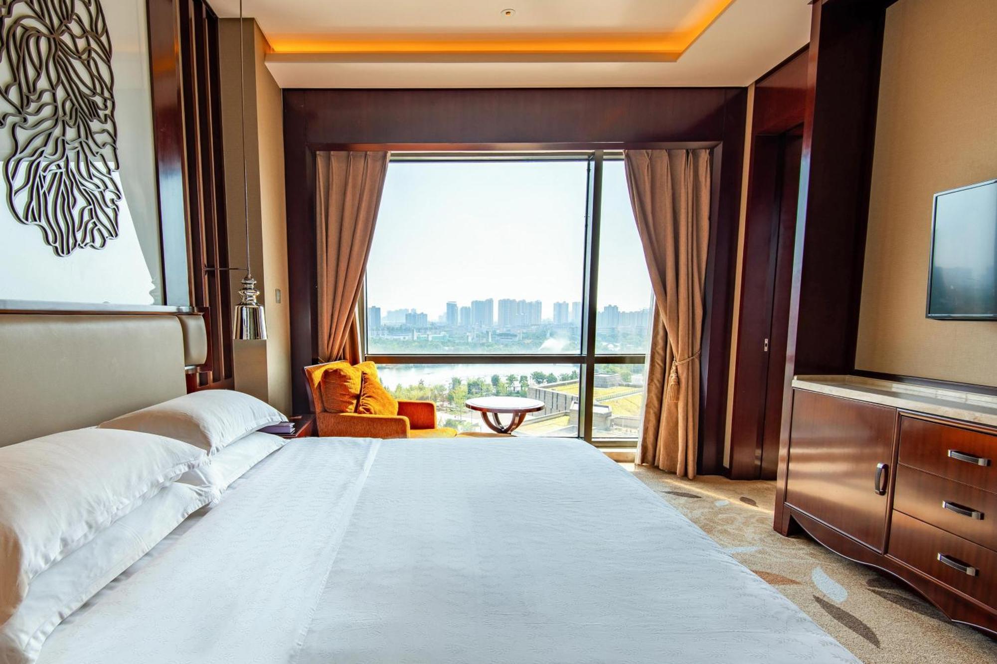 Sheraton Changde Wuling Hotel Exterior photo